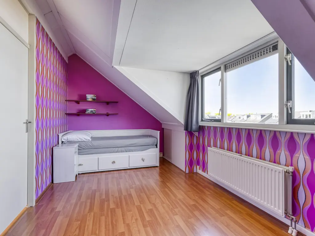 Puccinistraat 15, BARENDRECHT