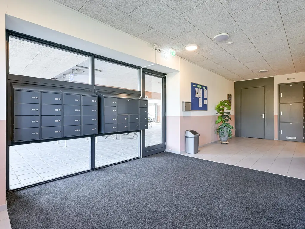 Acacialaan 16, HEERHUGOWAARD