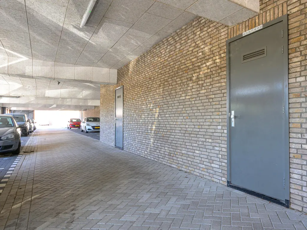 Acacialaan 16, HEERHUGOWAARD