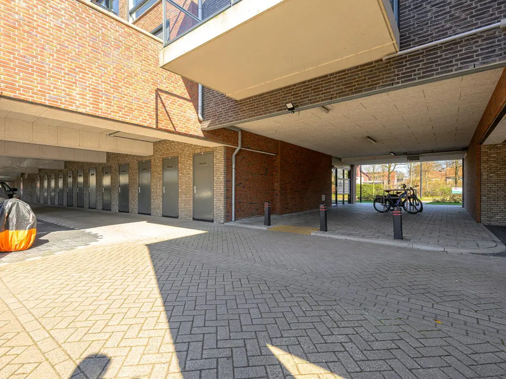 Acacialaan 16, HEERHUGOWAARD