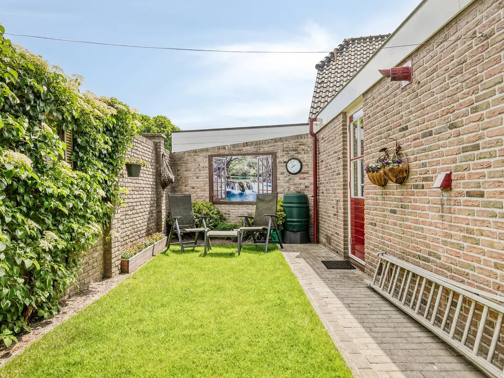 Baljuw 6, NAALDWIJK