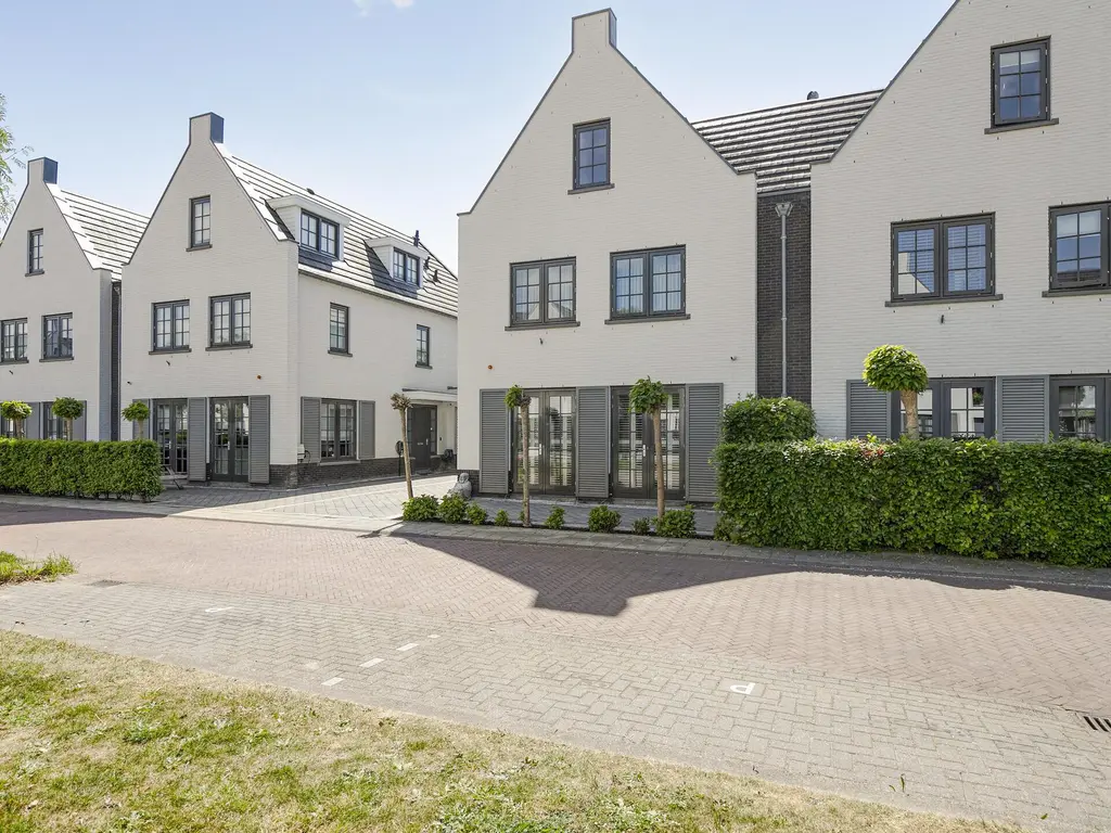Wijkermeerhof 16, 'S-GRAVENHAGE