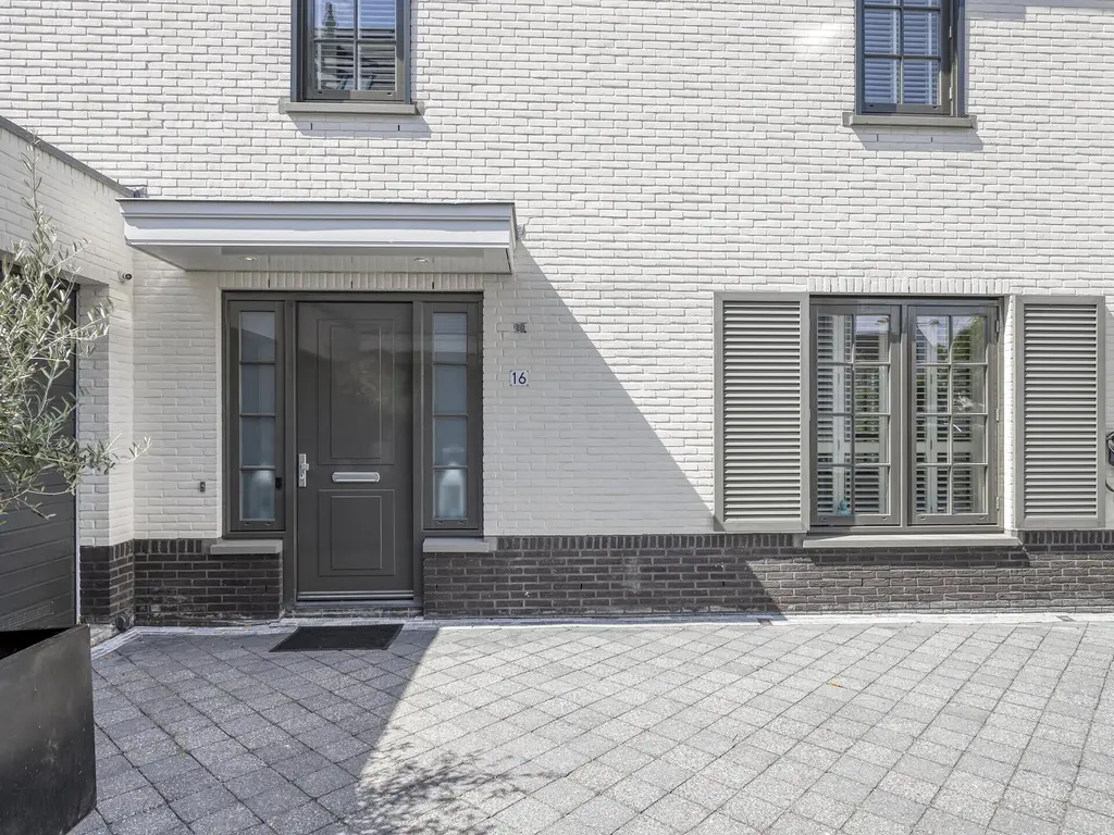 Wijkermeerhof 16, 'S-GRAVENHAGE