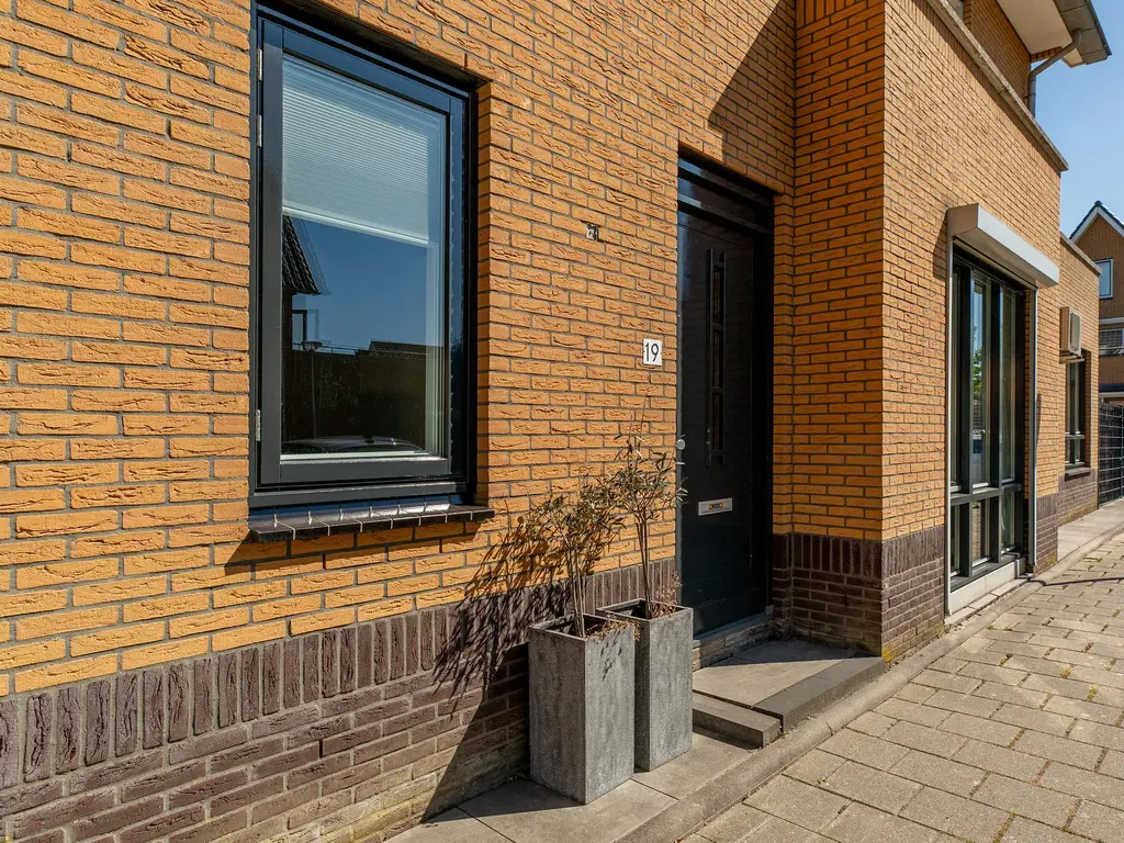 Schaarwei 19, BARENDRECHT