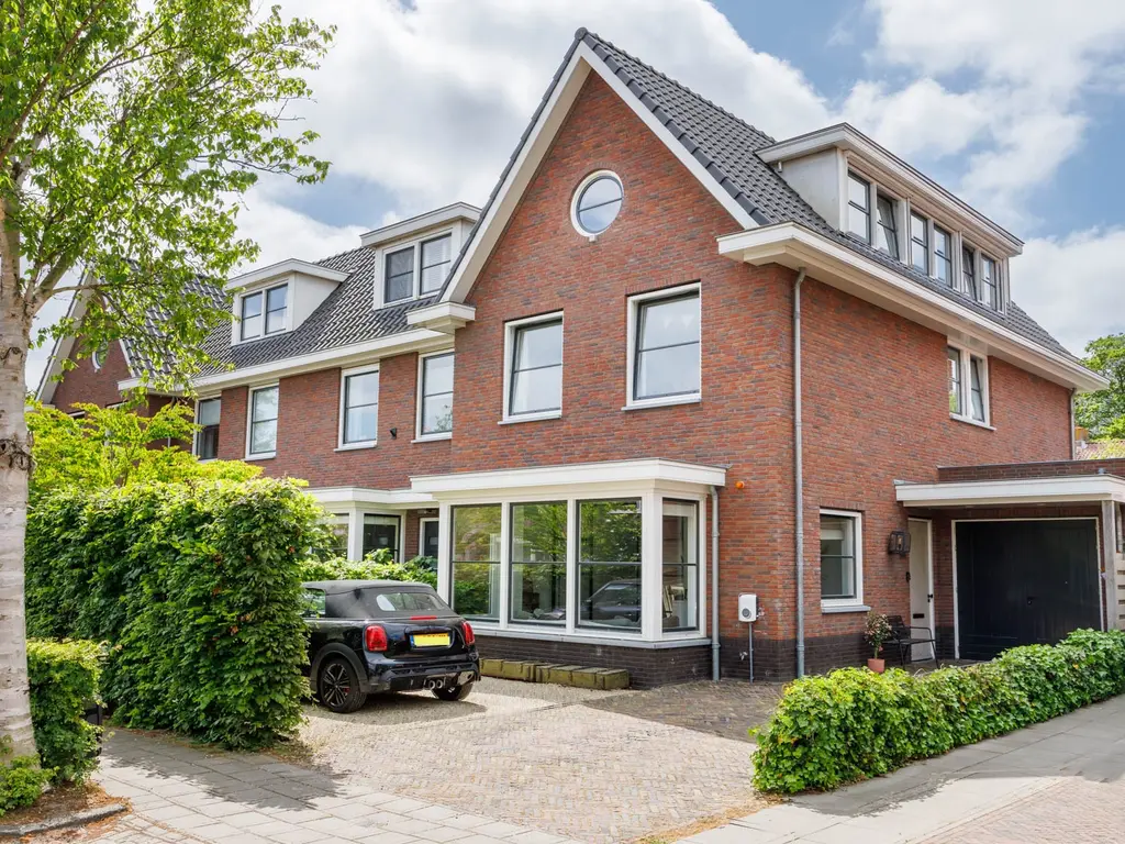 Papelaan 59C, Voorschoten