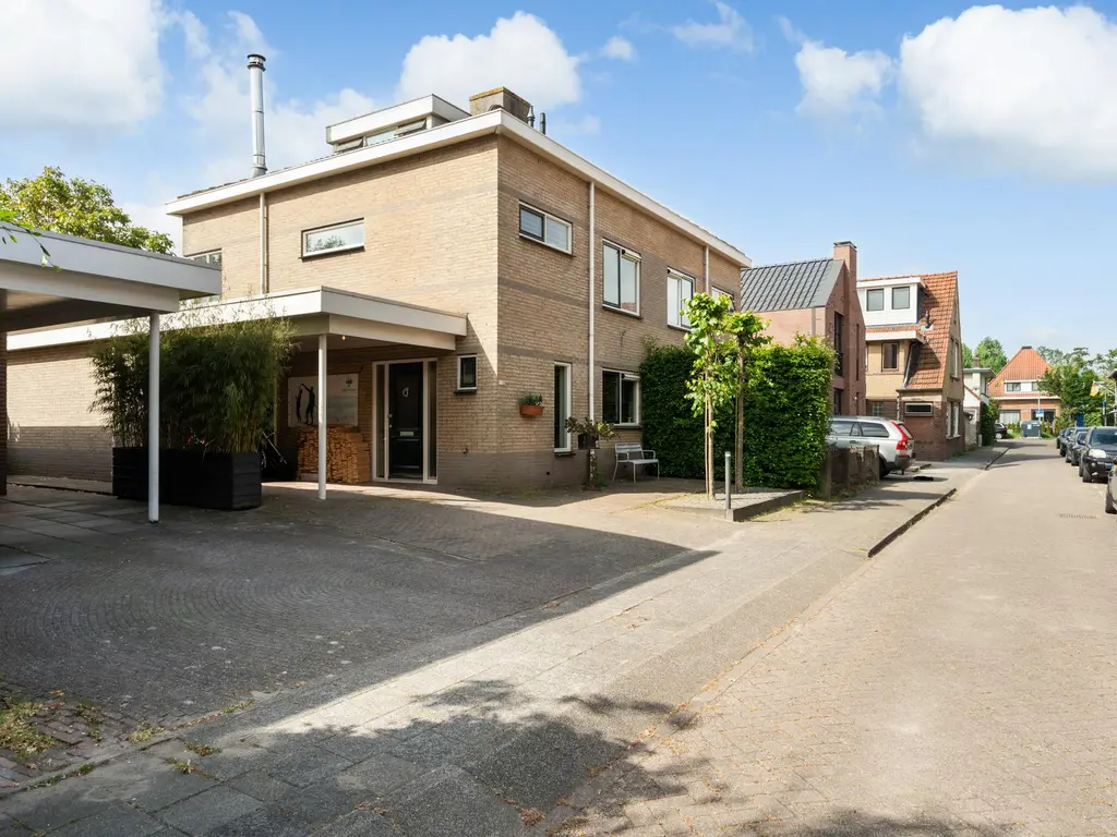 Westpolderstraat 12, SCHIEDAM