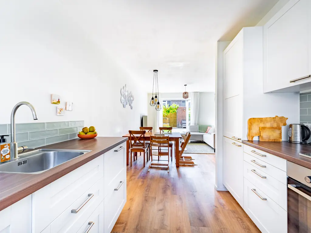 Van Merodestraat 12, Leidschendam