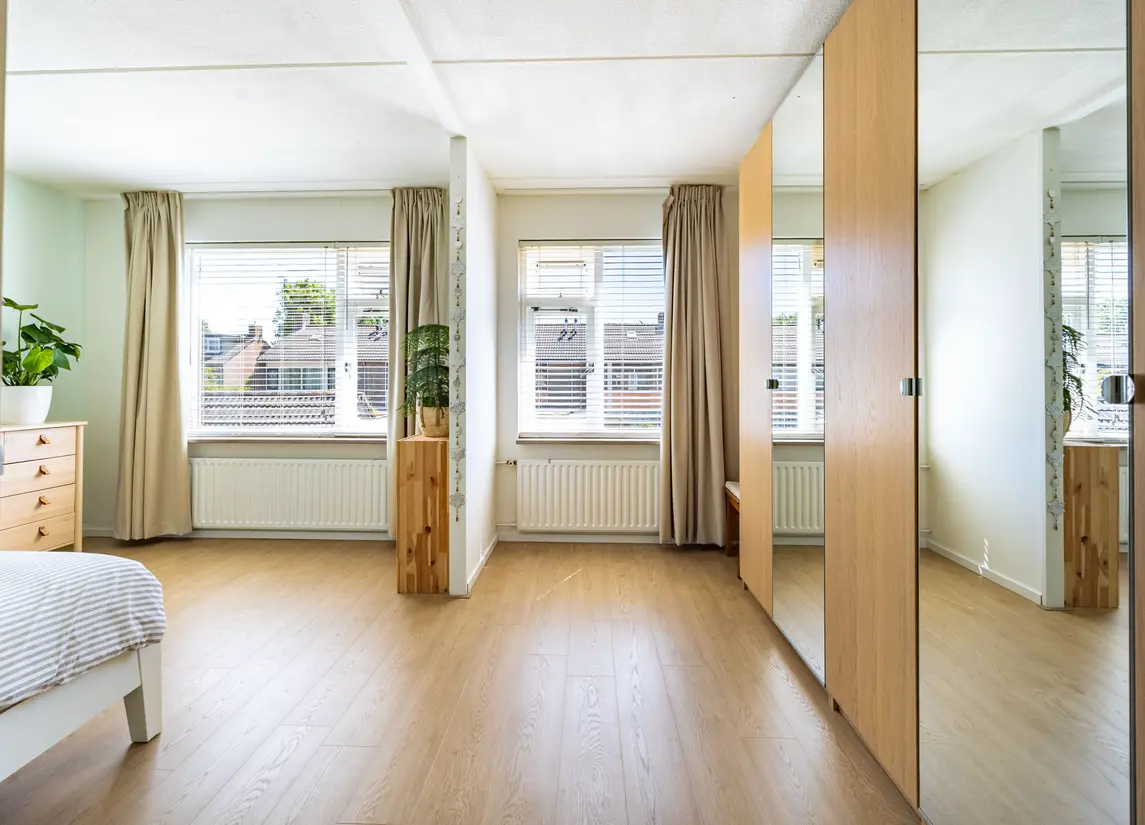 Van Merodestraat 12