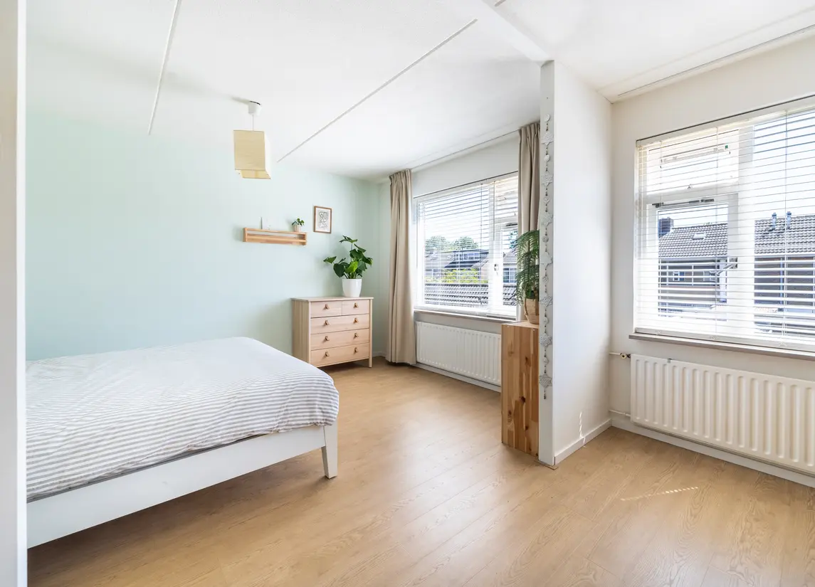 Van Merodestraat 12