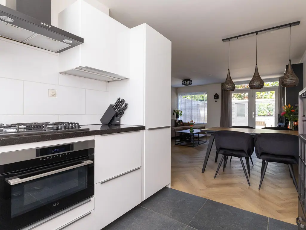 Cezannehof 74, HOORN