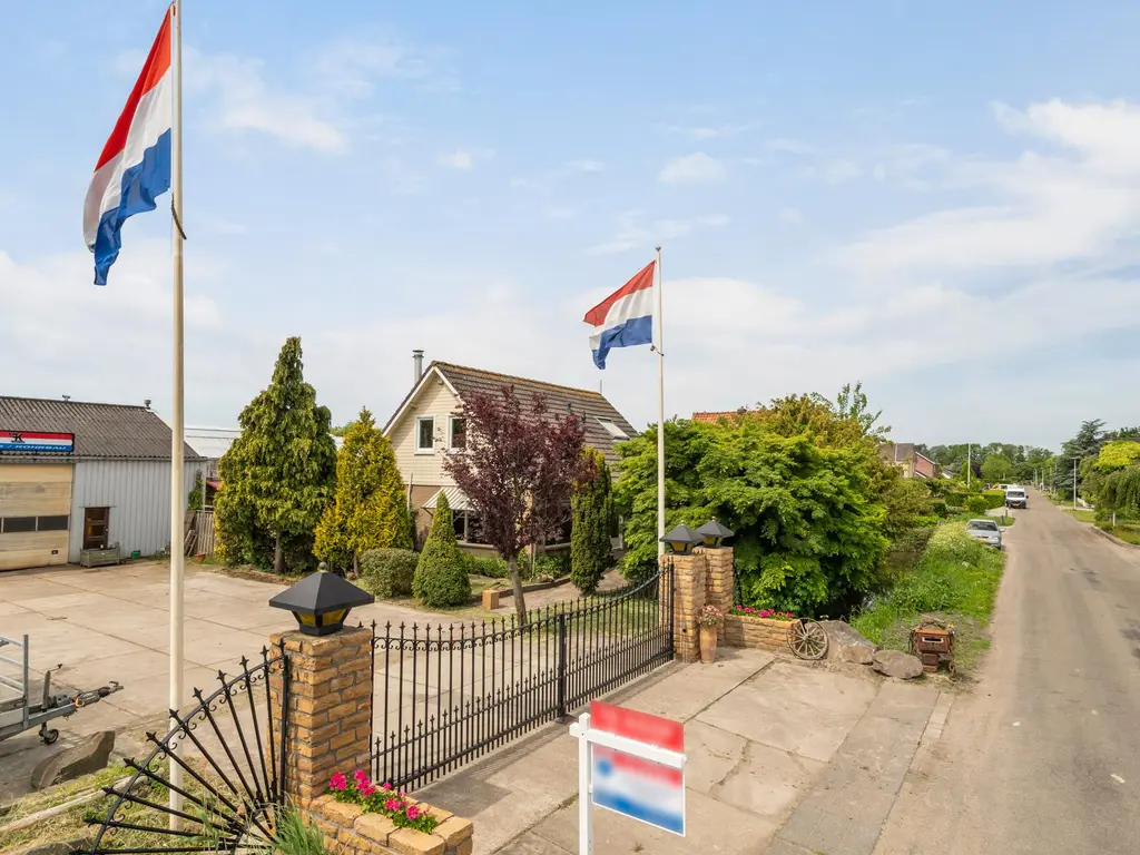 Albert van 't Hartweg 36, NIEUWERKERK A/D IJSSEL