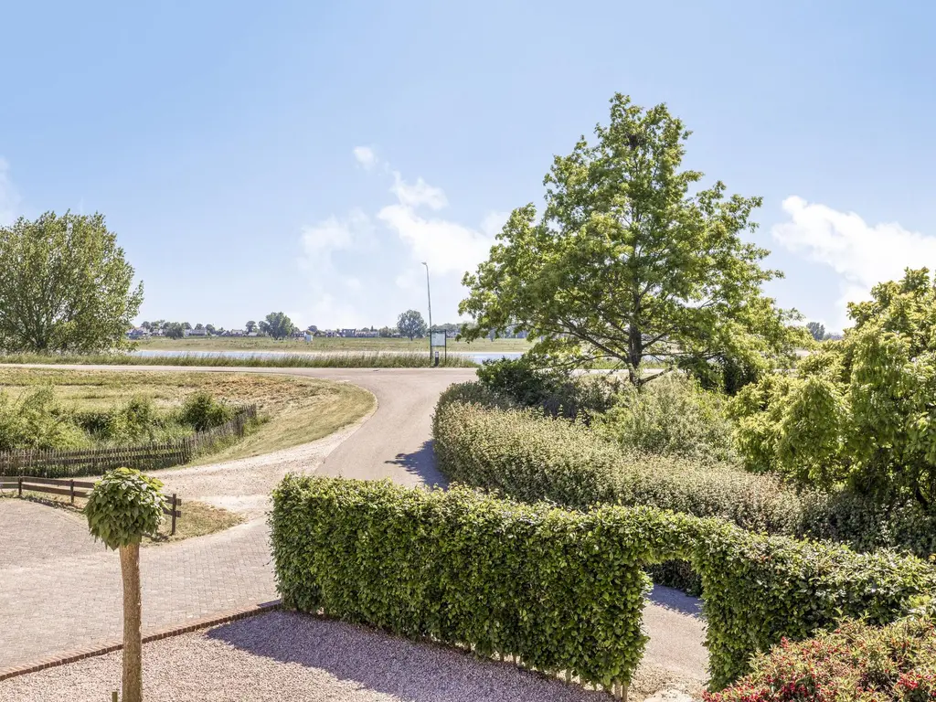 De Hul 2, ALPHEN