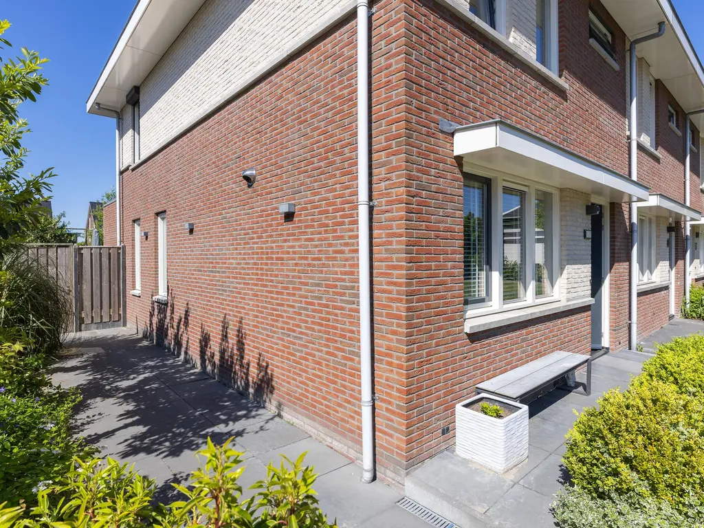 Lage Hoek 125, Zwaag