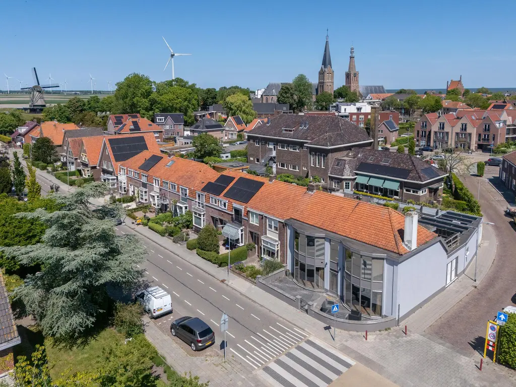Meerlaan 30, MEDEMBLIK
