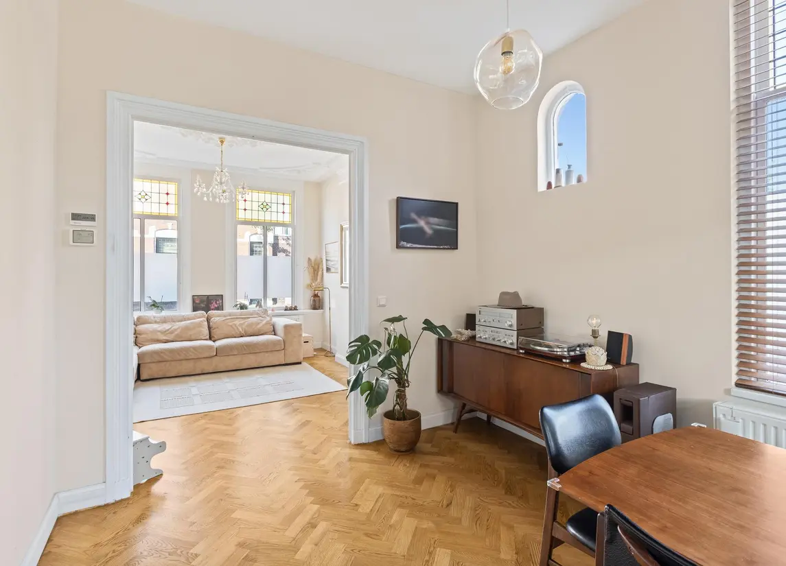 Emmastraat 18