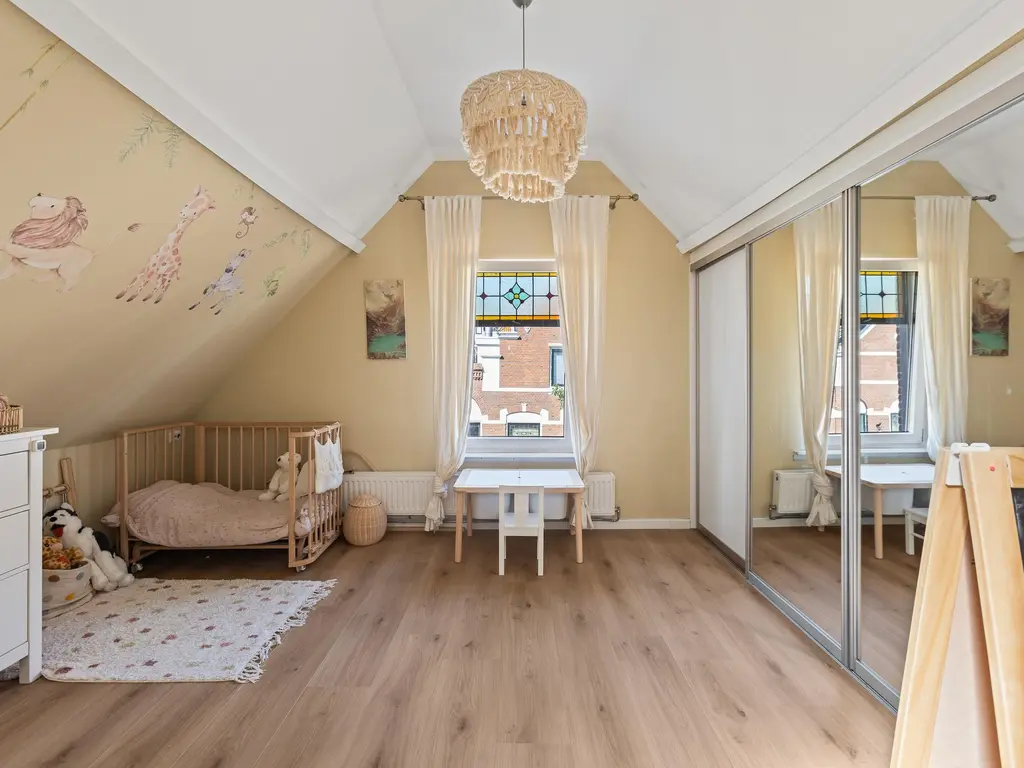 Emmastraat 18, VLAARDINGEN