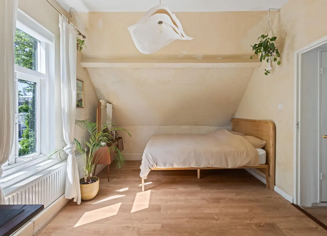 Emmastraat 18