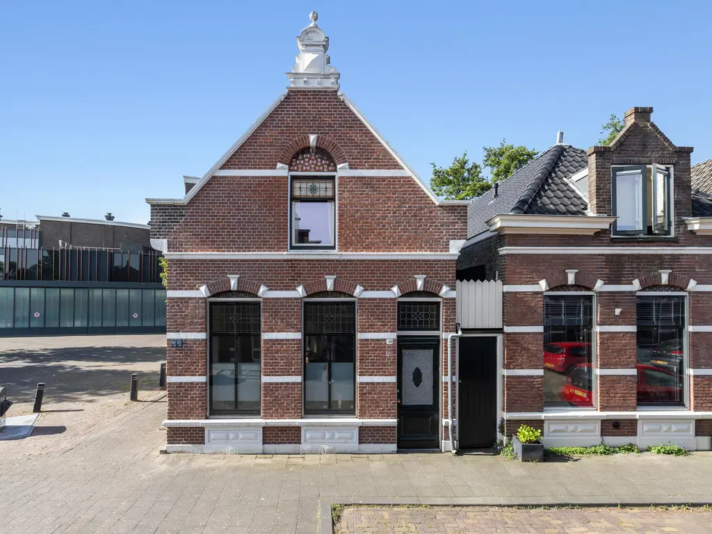 Emmastraat 18, VLAARDINGEN
