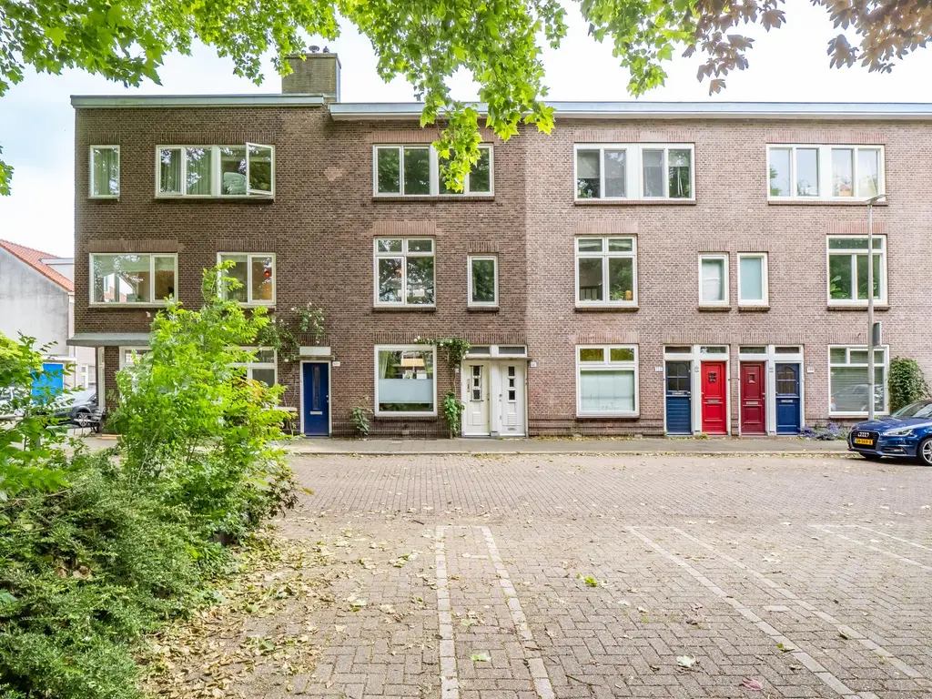 Merwedekade 158, UTRECHT