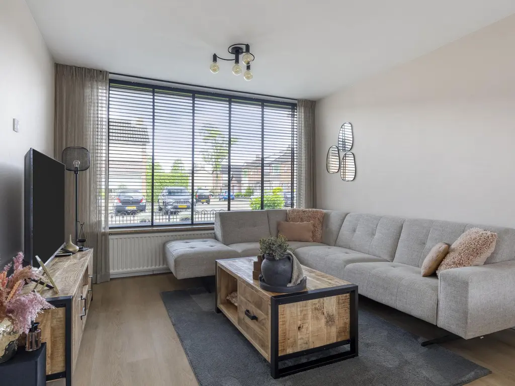 Korenbloemstraat 12, WAALWIJK