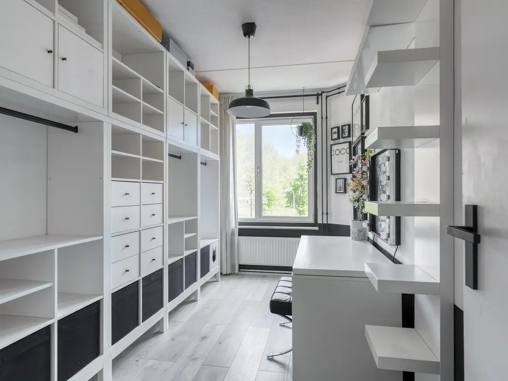 Boomberg 105, CAPELLE AAN DEN IJSSEL