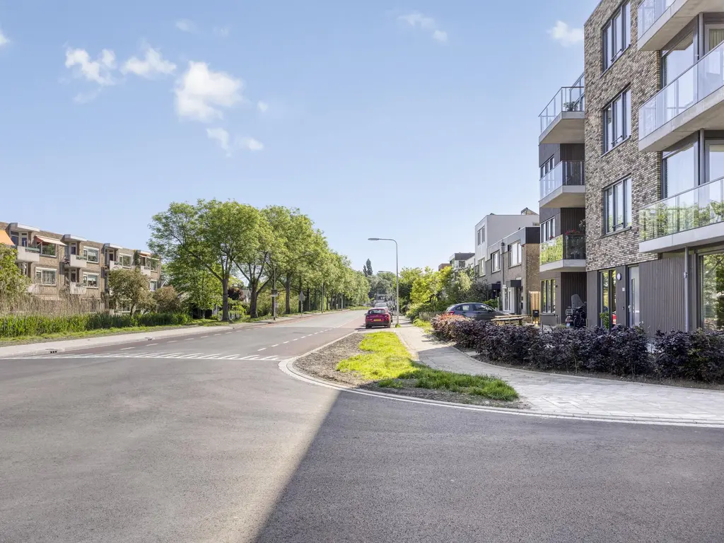 Binnenlandse Baan 106, BARENDRECHT