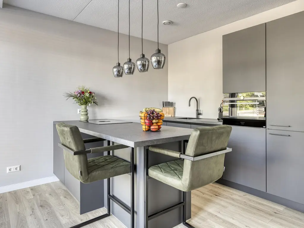 Binnenlandse Baan 106, BARENDRECHT