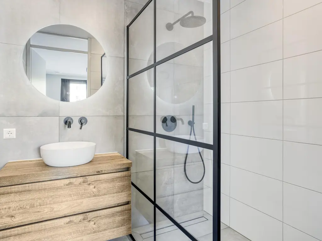 Binnenlandse Baan 106, BARENDRECHT