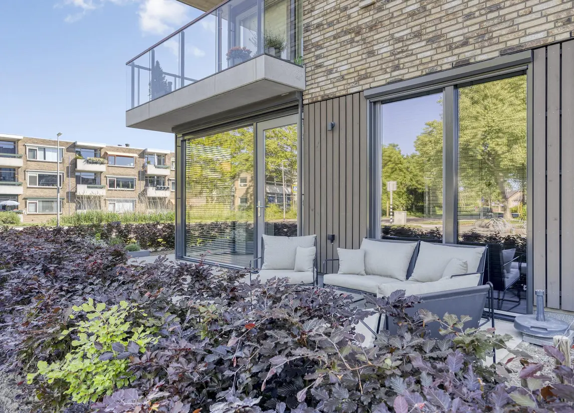 Binnenlandse Baan 106
