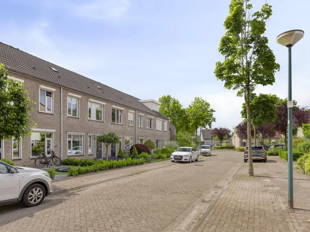 Klaverveld 41, BAVEL