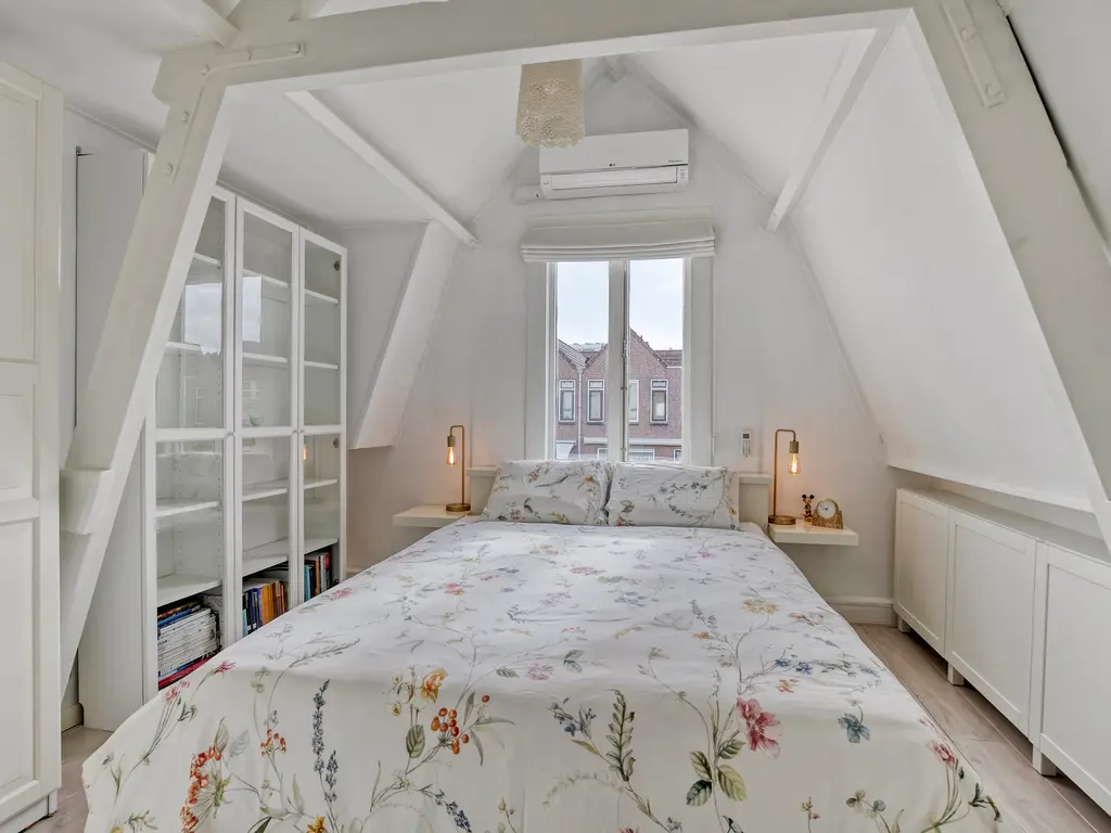 Koddesteeg 24, Leiden