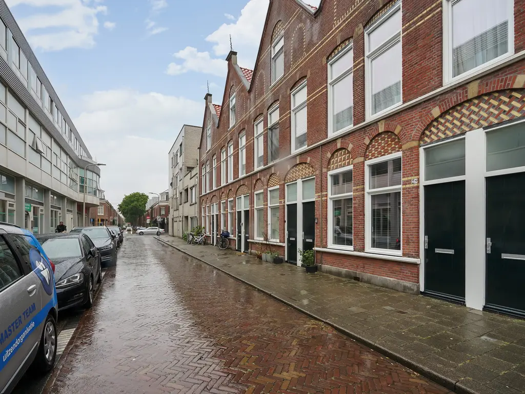 Van Mierisstraat 28, Den Haag