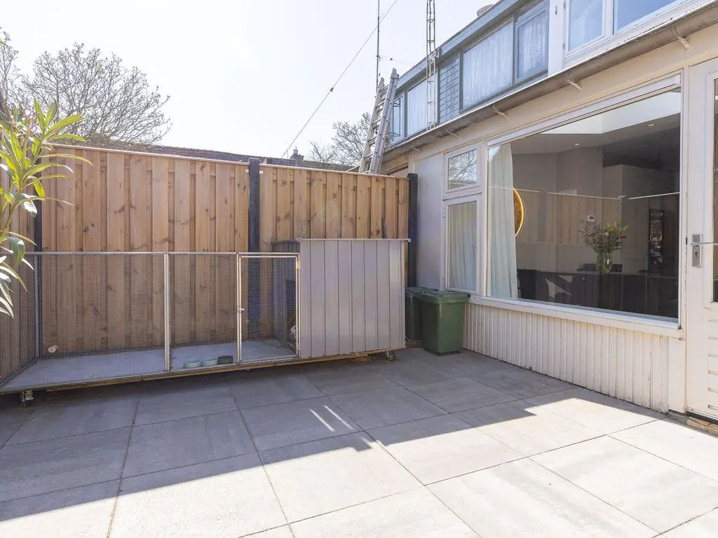 Pieter Florisstraat 14, HOORN