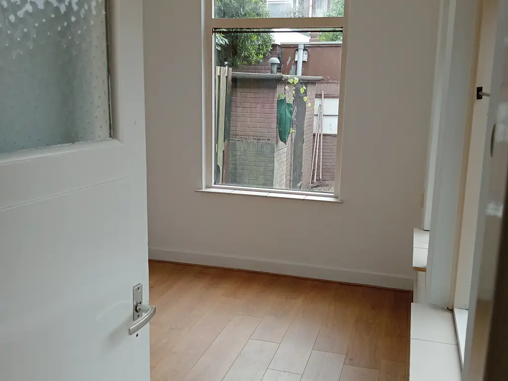 Spieghelstraat 16, Leiden