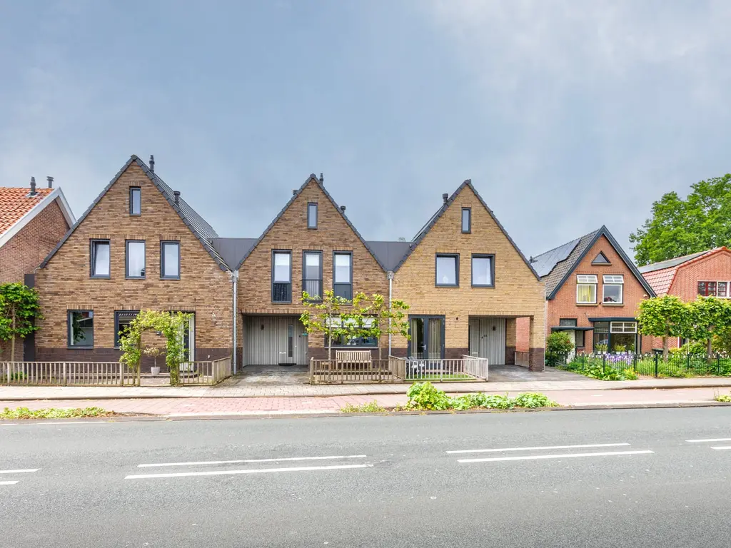 Hoge Rijndijk 46, Zoeterwoude