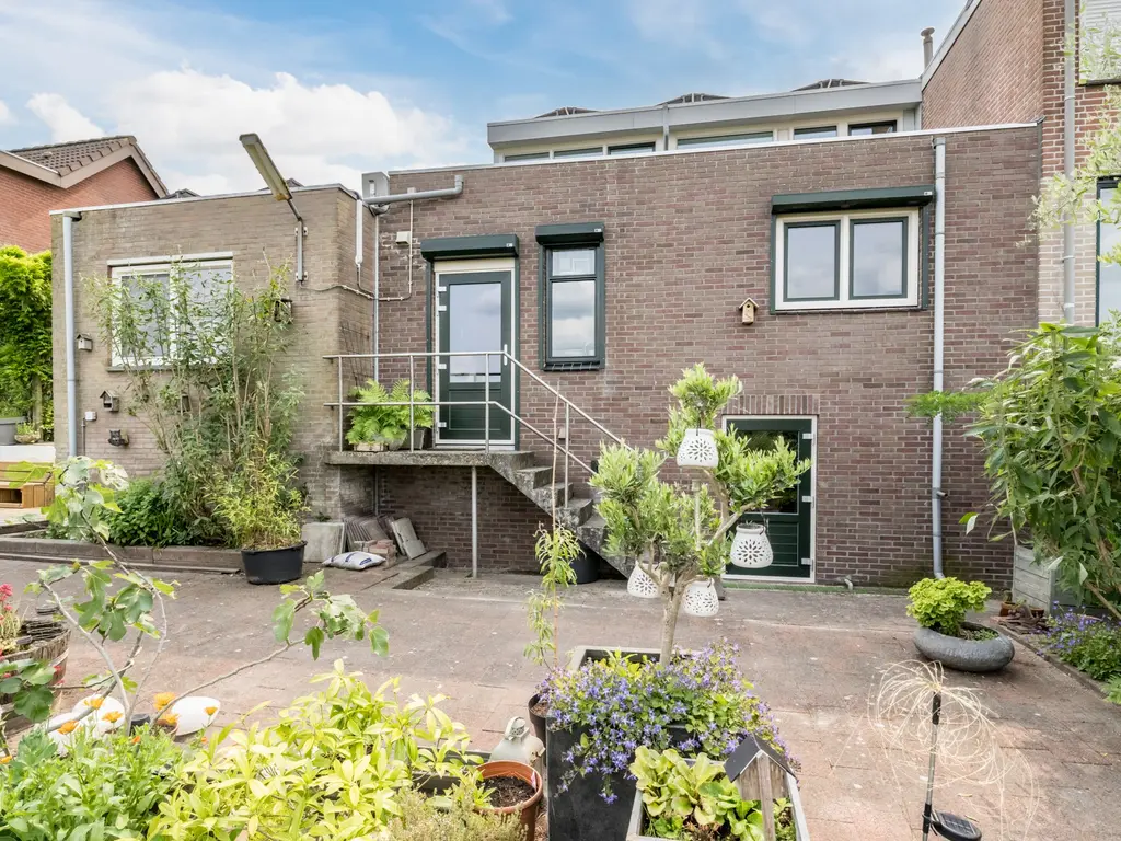 Molendijk 79, Dinteloord