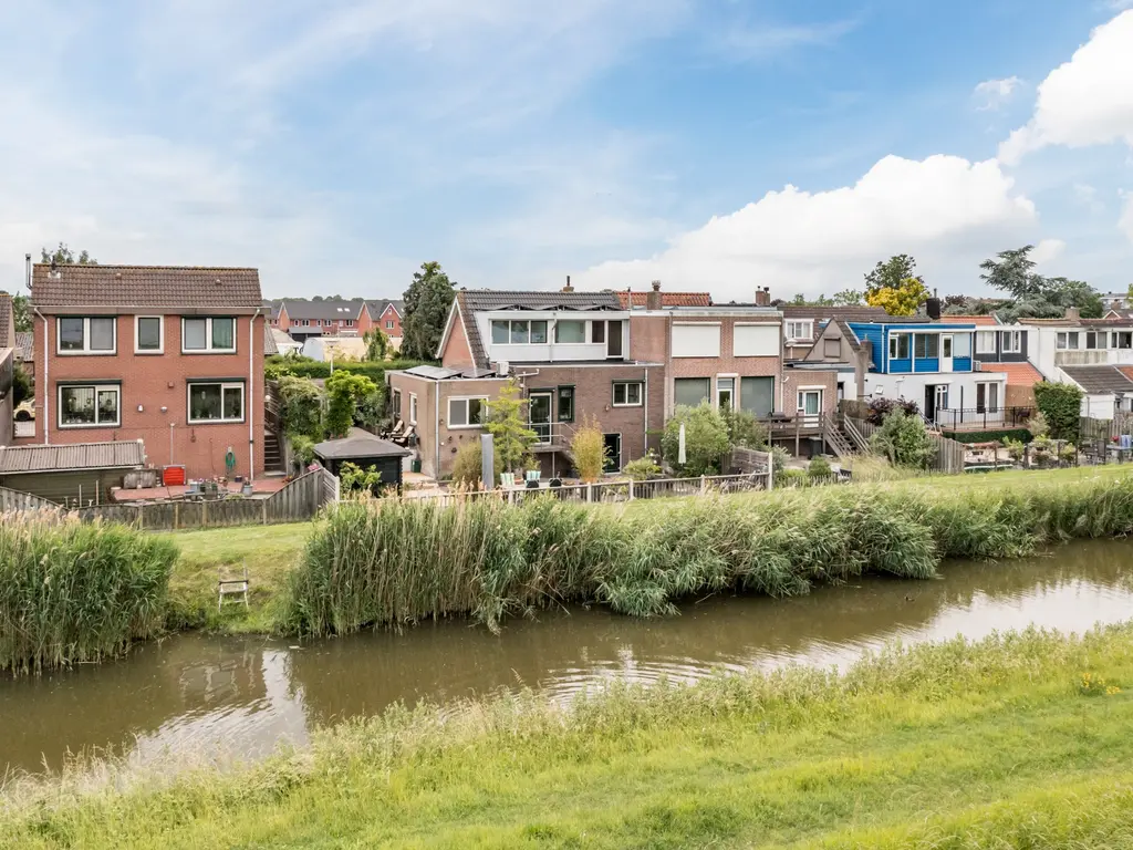 Molendijk 79, Dinteloord