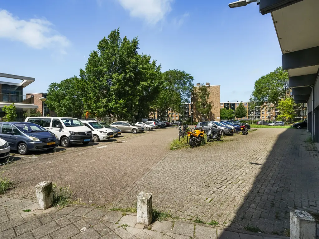 Gradaland 37, Den Haag