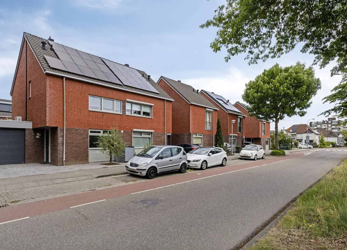 Burgemeester Gommansstraat 114