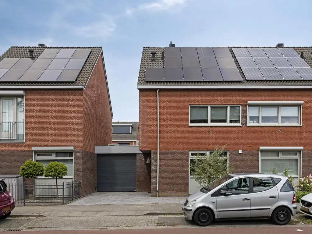 Burgemeester Gommansstraat 114, VENLO