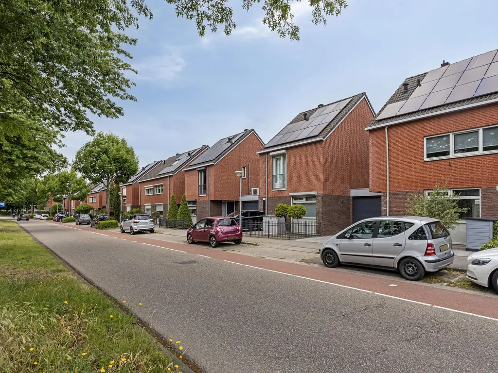 Burgemeester Gommansstraat 114, VENLO