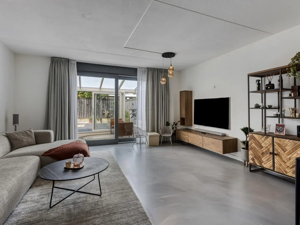 Burgemeester Gommansstraat 114, VENLO