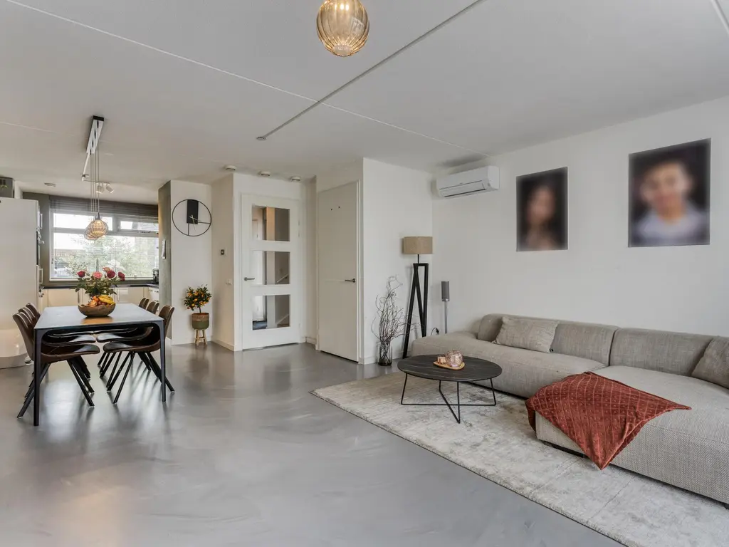 Burgemeester Gommansstraat 114, VENLO