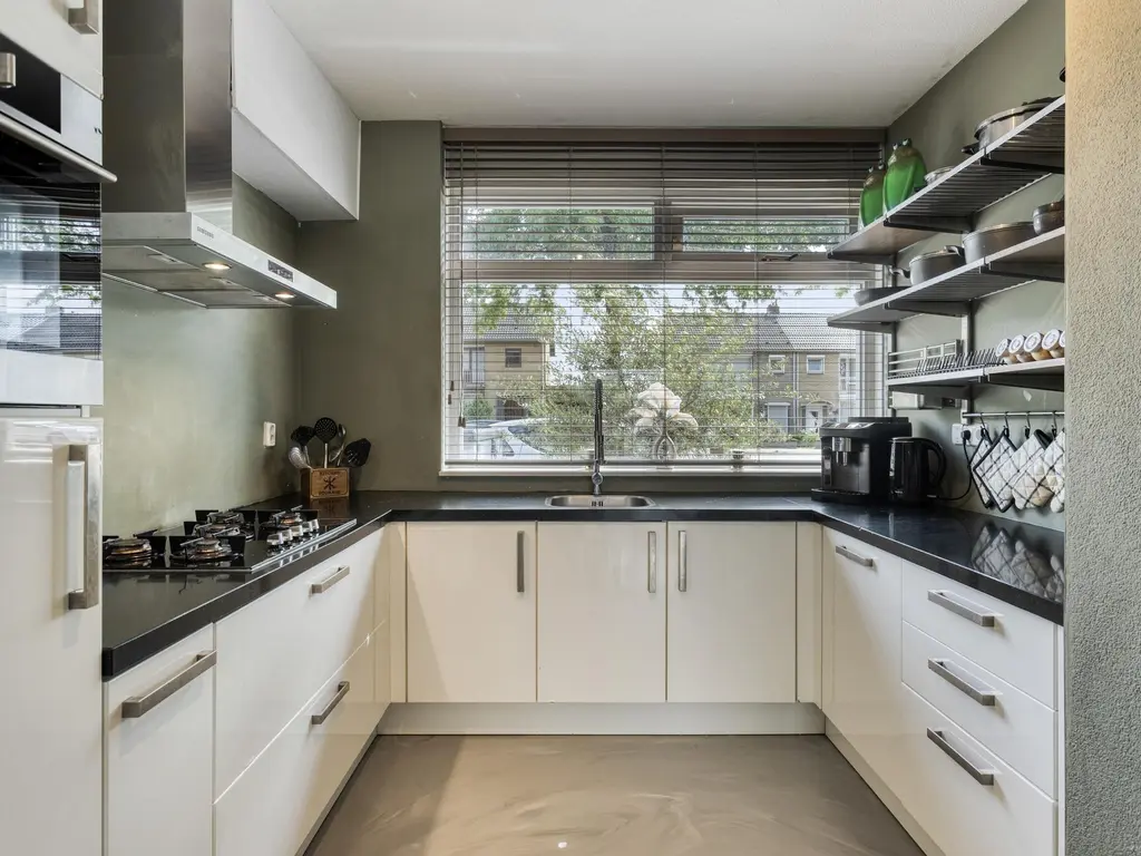 Burgemeester Gommansstraat 114, VENLO