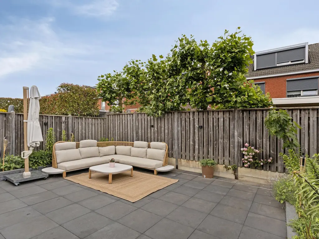 Burgemeester Gommansstraat 114, VENLO