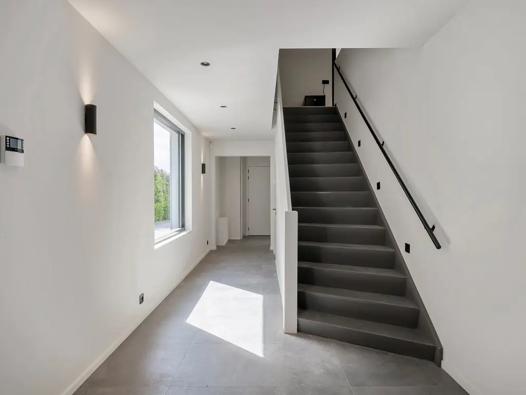 Leeuweriklaan 4  , Ravels