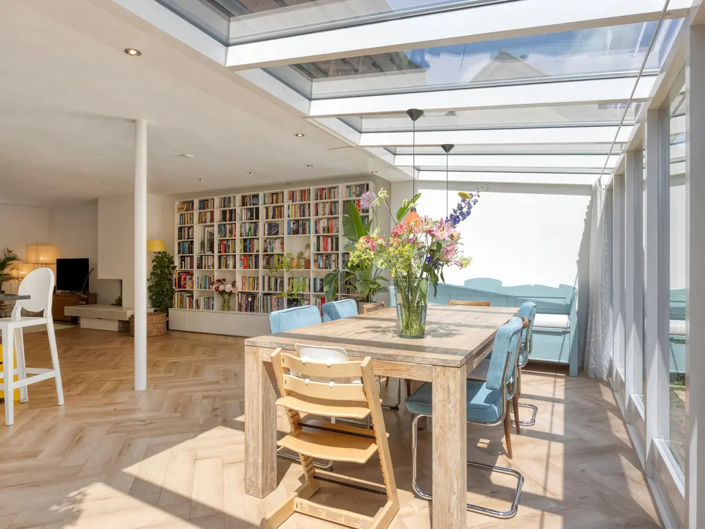 Van Houdringelaan 10, Oegstgeest