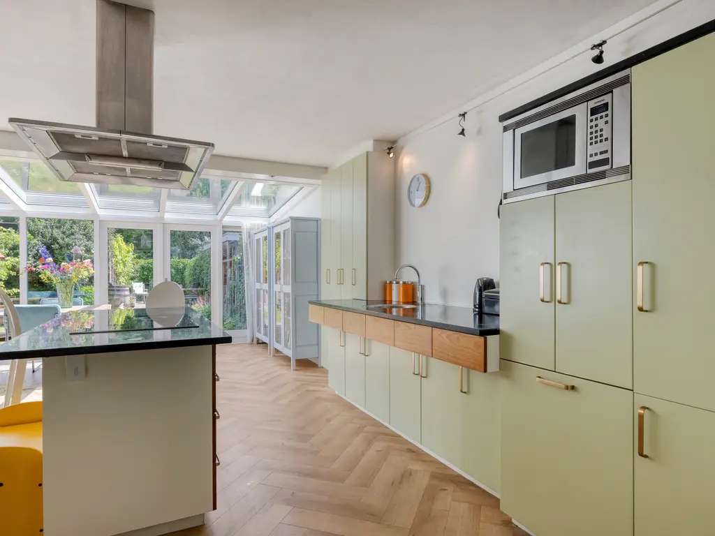 Van Houdringelaan 10, Oegstgeest