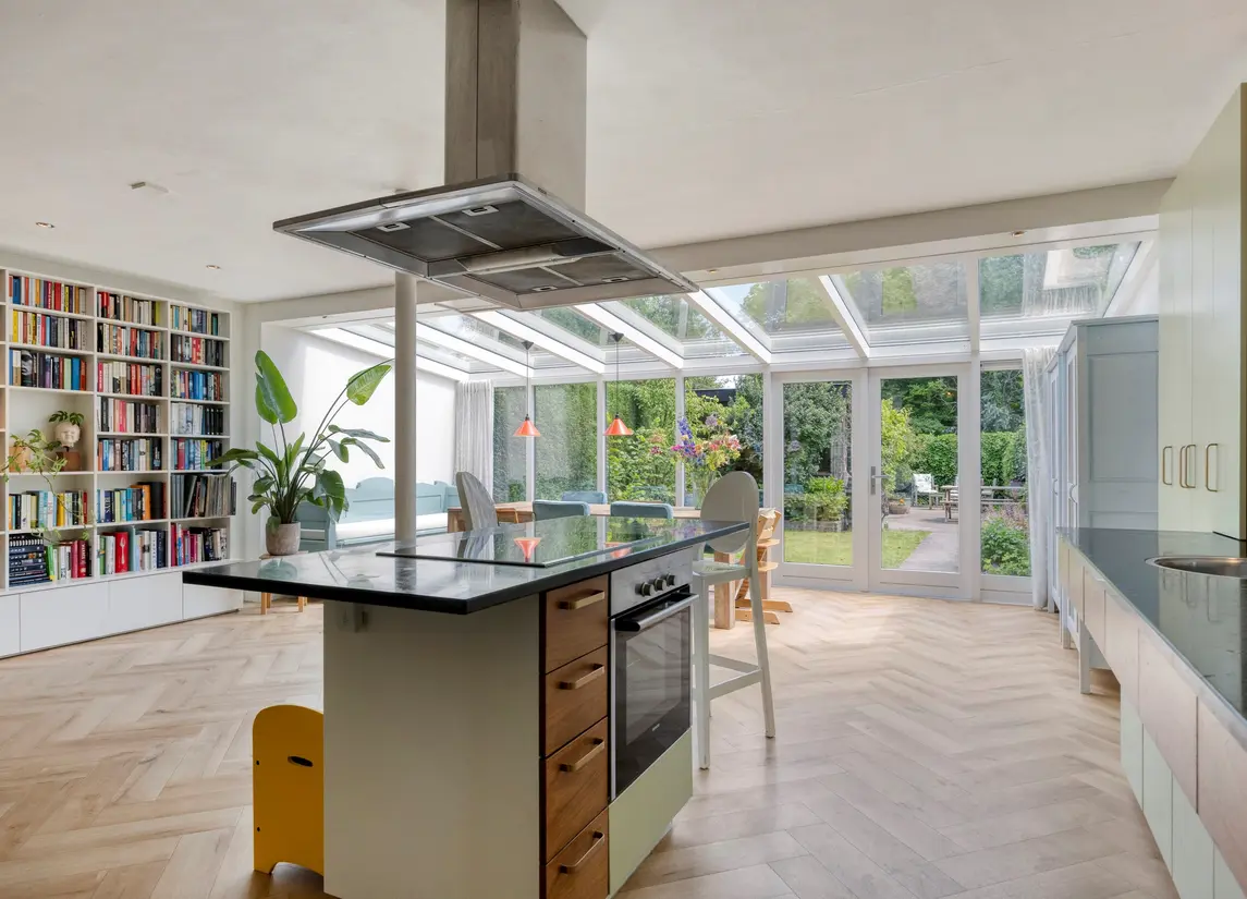 Van Houdringelaan 10