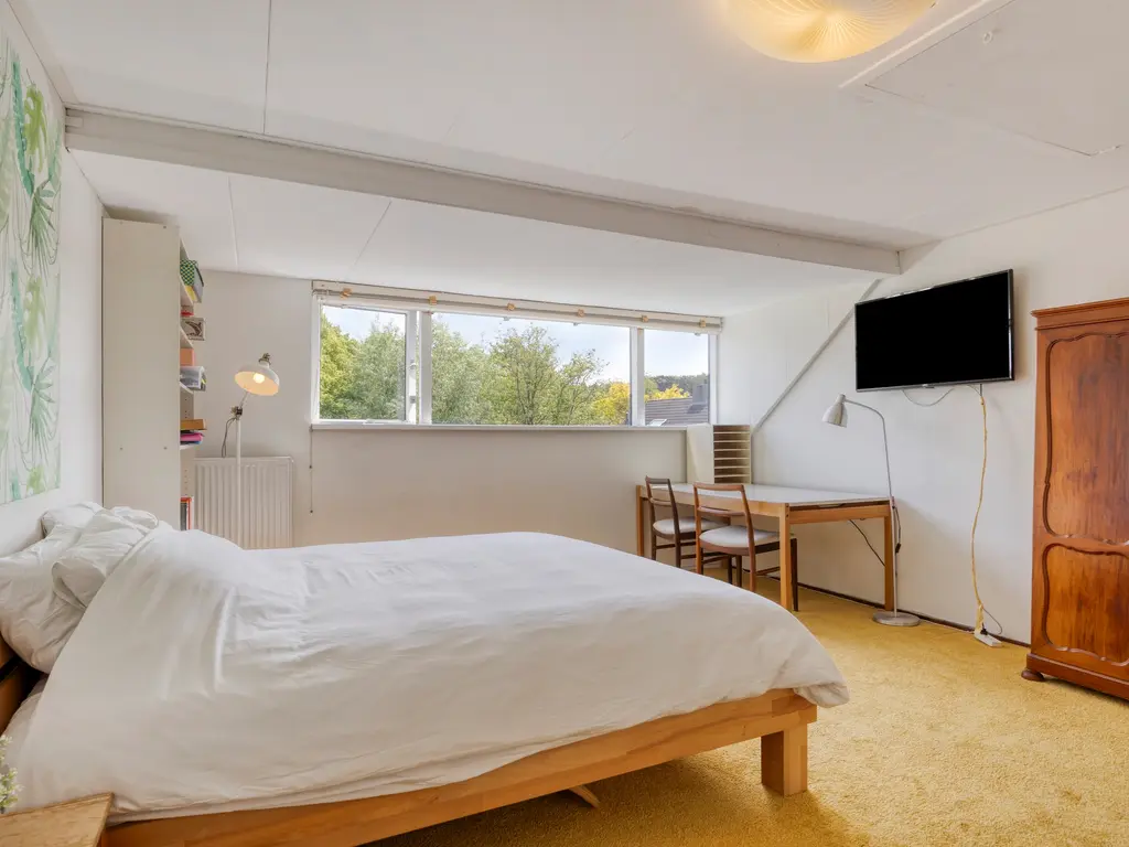 Van Houdringelaan 10, Oegstgeest
